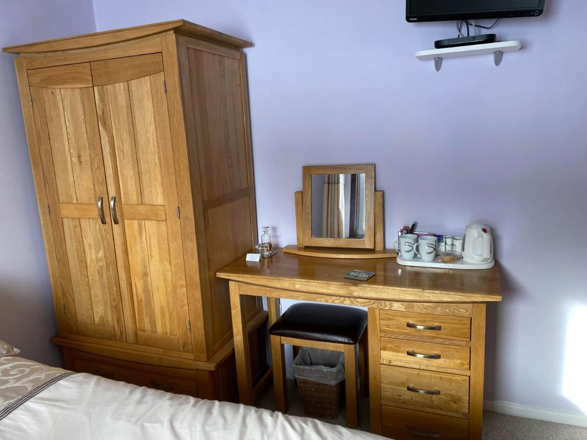 Creag Dubh Bed & Breakfast カイル・オブ・ロカルシュ エクステリア 写真