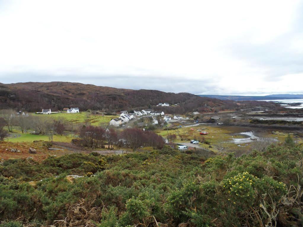 Creag Dubh Bed & Breakfast カイル・オブ・ロカルシュ エクステリア 写真